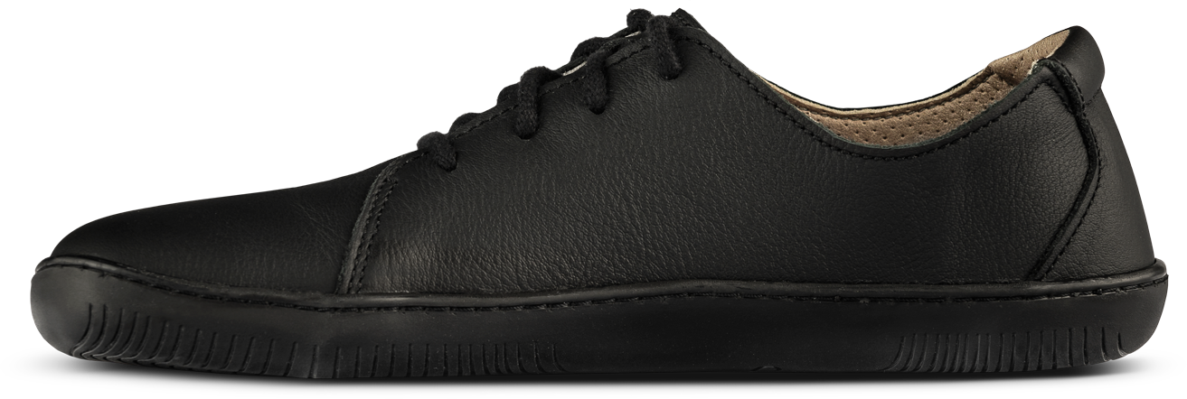 Black low-cut barefoot shoe