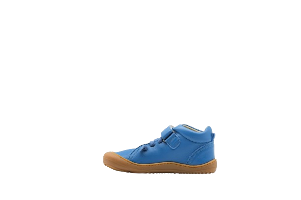 Side of kid's barefoot shoe