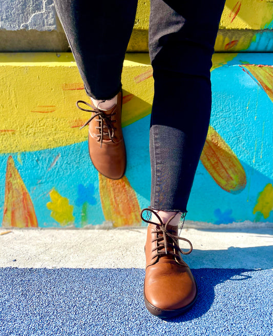 AYLLA BAREFOOT ANKLE CUT TIKSI WOMENS - BROWN