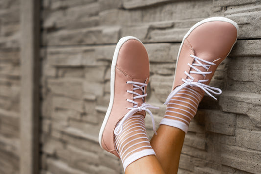 Real photo of pink low-cut barefoot shoe