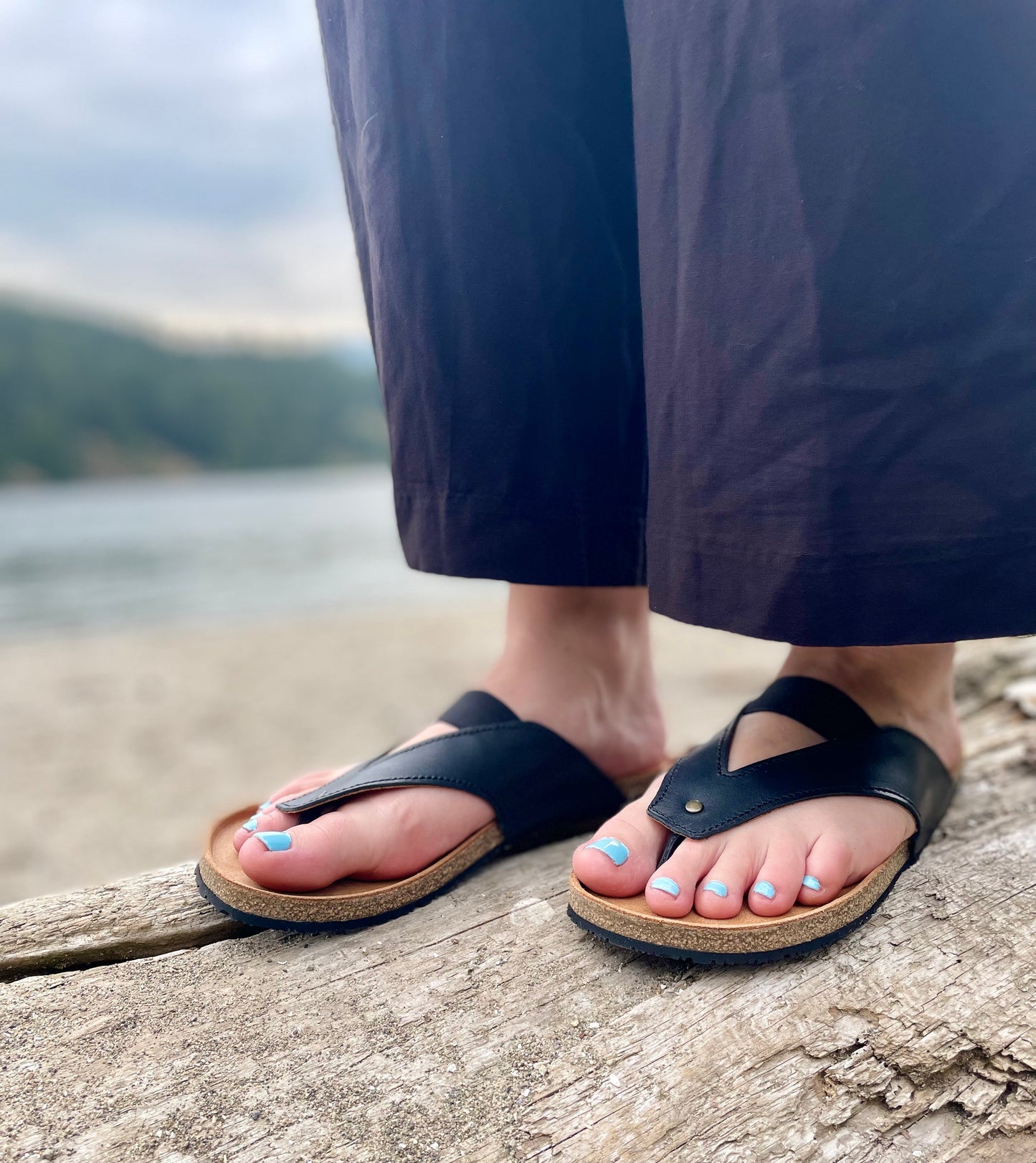 AYLLA BAREFOOT SLIPPERS KAYRA UNISEX - BLACK