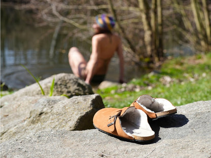 AYLLA BAREFOOT CLOGS TINKU WINTER UNISEX - HONEY