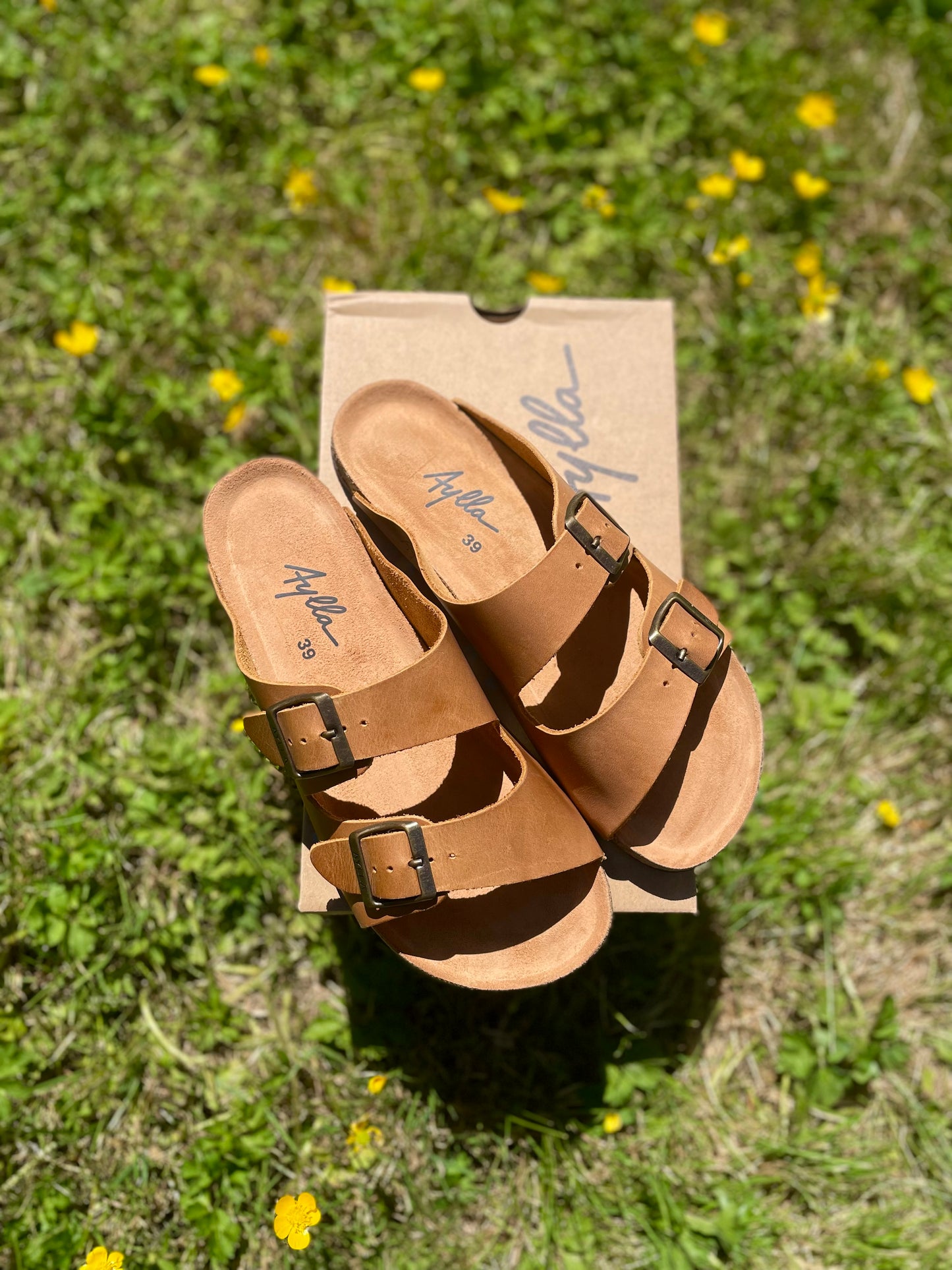 AYLLA BAREFOOT SLIPPERS THAK SOFT UNISEX - SAND