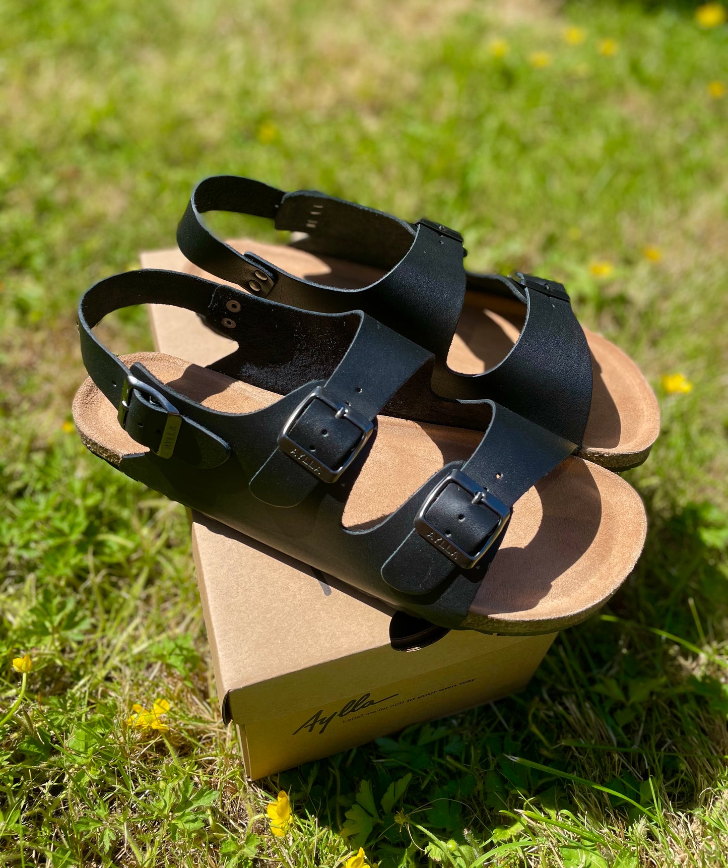 AYLLA BAREFOOT SANDALS ARENA UNISEX - BLACK