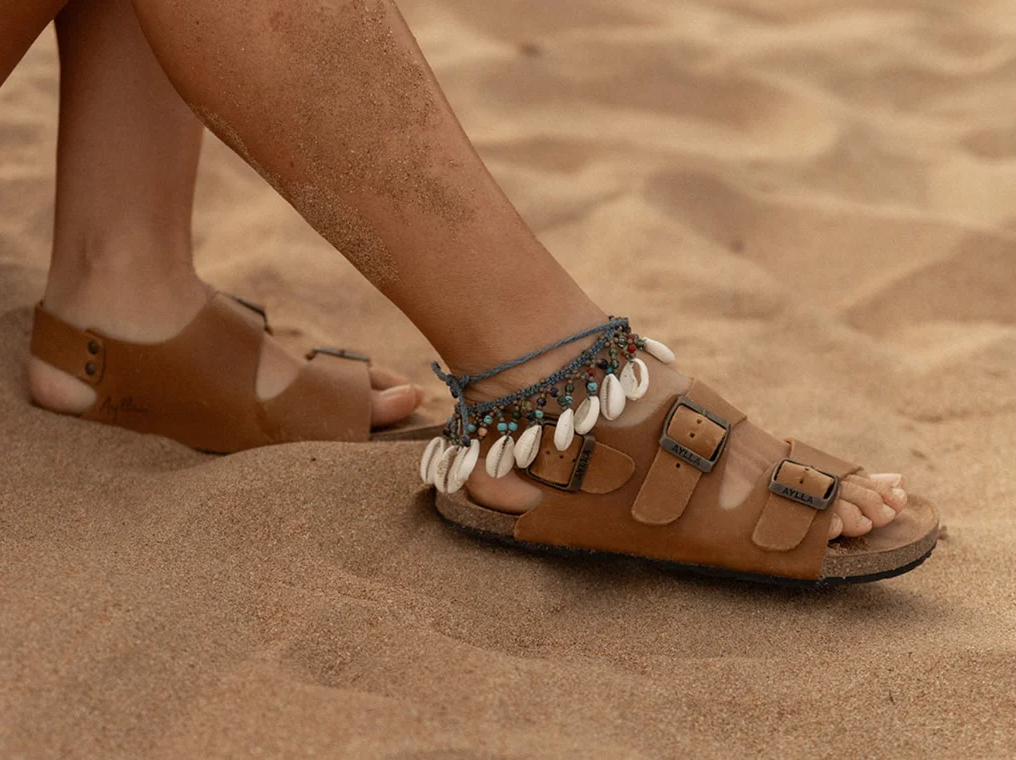 AYLLA BAREFOOT SANDALS ARENA UNISEX - SAND - LAST PAIR!